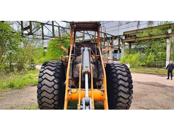 Колёсный погрузчик LIEBHERR L 550