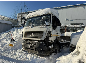 Тягач МАЗ 5440