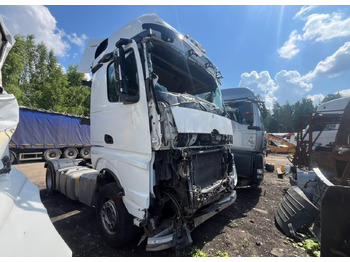 Тягач MERCEDES-BENZ Actros