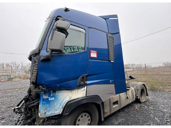 Тягач RENAULT T