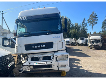 Тягач КАМАЗ 5490: фото 5