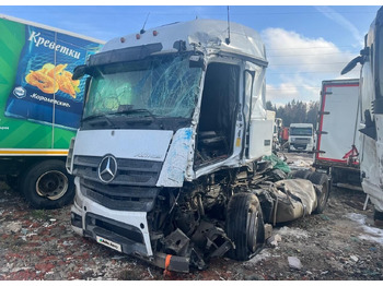 Тягач Mercedes-Benz Actros: фото 3 Тягач Mercedes-Benz Actros: фото 3