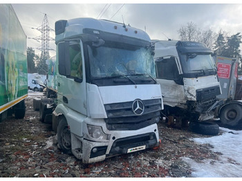 Тягач Mercedes-Benz Actros: фото 3