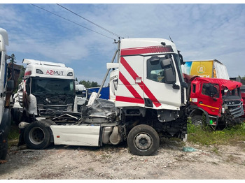 Тягач Renault T-Series: фото 2