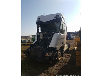 Тягач Scania R: фото 3