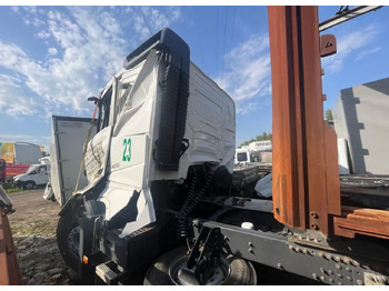 Тягач Volvo FH: фото 2 Тягач Volvo FH: фото 2