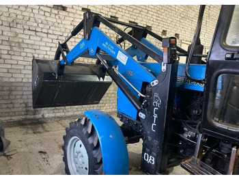 Новый Фронтальный погрузчик для трактора АЗАС ПФ-М: фото 3