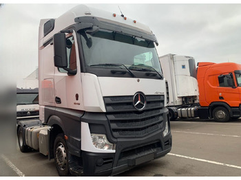 Тягач MERCEDES-BENZ Actros