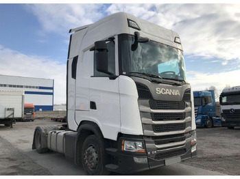 Тягач SCANIA S