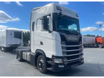 Тягач SCANIA S