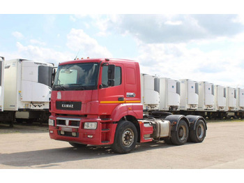 Тягач КАМАЗ 65806: фото 3