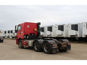 Тягач КАМАЗ 65806: фото 5 Тягач КАМАЗ 65806: фото 5