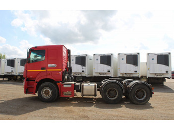 Тягач КАМАЗ 65806: фото 4