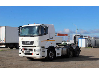 Тягач КАМАЗ 65806: фото 3