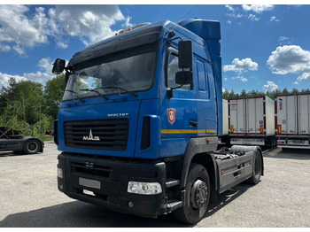 Тягач МАЗ 544028: фото 3 Тягач МАЗ 544028: фото 3