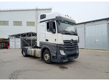 Тягач Mercedes-Benz Actros: фото 1 Тягач Mercedes-Benz Actros: фото 1