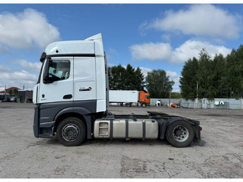 Тягач Mercedes-Benz Actros: фото 4 Тягач Mercedes-Benz Actros: фото 4