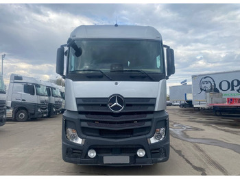 Тягач Mercedes-Benz Actros: фото 2