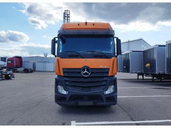 Тягач Mercedes-Benz Actros: фото 2