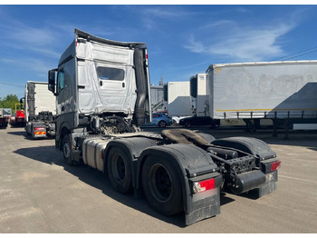 Тягач Mercedes-Benz Actros: фото 5