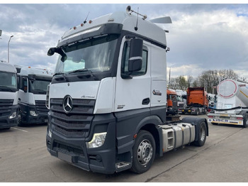 Тягач Mercedes-Benz Actros: фото 3 Тягач Mercedes-Benz Actros: фото 3