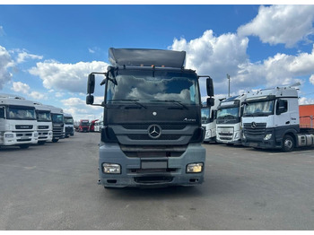 Тягач Mercedes-Benz Axor: фото 2