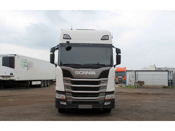 Тягач Scania R: фото 2