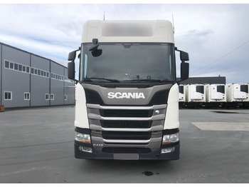 Тягач Scania R: фото 2