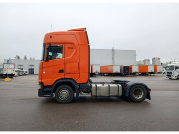 Тягач Scania S: фото 4