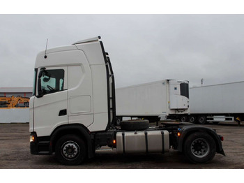 Тягач Scania S: фото 4