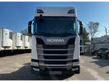 Тягач Scania S: фото 2