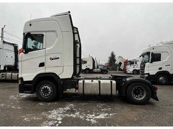 Тягач Scania S: фото 4