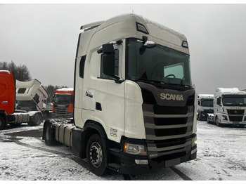 : фото в шапке страницы