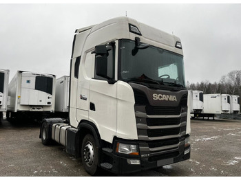 : фото в шапке страницы