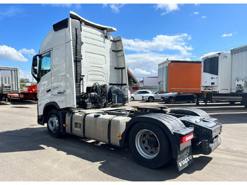 Тягач Volvo FH: фото 5