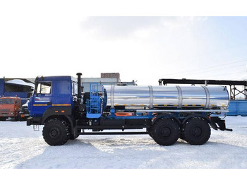 Грузовик с цистерной УРАЛ