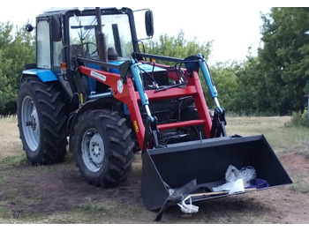 Фронтальный погрузчик для трактора