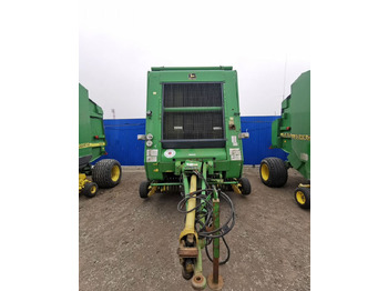 Пресс-подборщик рулонный John Deere 590: фото 3