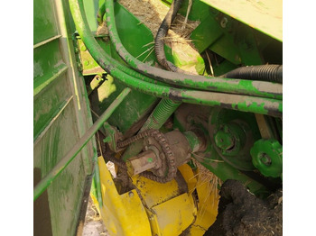 Пресс-подборщик рулонный Пресс-подборщик John Deere 550 в сборе: фото 5