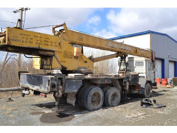 Мобильный кран КамАЗ 53215: фото 3