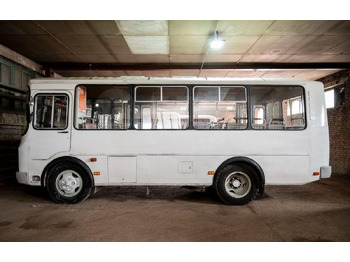 : фото в шапке страницы