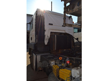 Тягач MAN TGS 33.440: фото 5 Тягач MAN TGS 33.440: фото 5