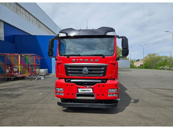 : фото в шапке страницы