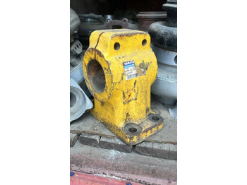 Новый Опорный каток 17M-30-25410 Опора поддерживающего катка (суппорт) Komatsu D275A-2: фото 4 Новый Опорный каток 17M-30-25410 Опора поддерживающего катка (суппорт) Komatsu D275A-2: фото 4