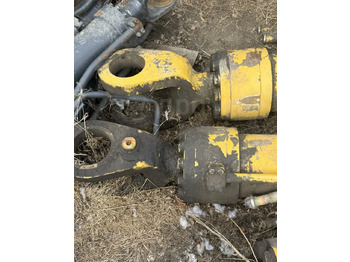 Гидравлический цилиндр Komatsu Гидроцилиндр подъема стрелы (2шт) Komatsu WA700-3 в Благовещенске: фото 2 Гидравлический цилиндр Komatsu Гидроцилиндр подъема стрелы (2шт) Komatsu WA700-3 в Благовещенске: фото 2