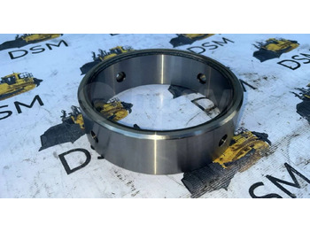 Новый Универсальная запчасть Втулка 711-66-13140 Komatsu D375A / D475A в Благовещенске: фото 2 Новый Универсальная запчасть Втулка 711-66-13140 Komatsu D375A / D475A в Благовещенске: фото 2