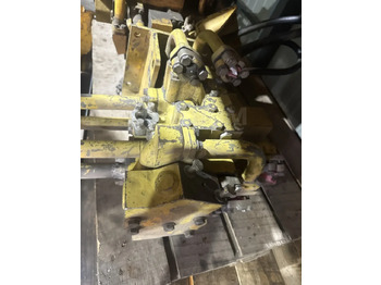 Запчасти Клапан рыхлителя 709-62-11101 Komatsu D375A: фото 3 Запчасти Клапан рыхлителя 709-62-11101 Komatsu D375A: фото 3