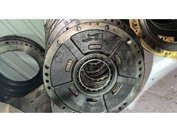 Запчасти Komatsu 17M-15-21170 Крышка Komatsu D275A в Благовещенске: фото 3