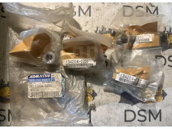 Новый Запчасти Ролик DK134204-0200 komatsu: фото 2 Новый Запчасти Ролик DK134204-0200 komatsu: фото 2