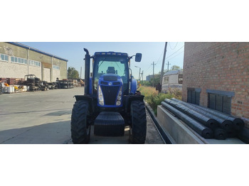 Трактор New Holland T8040: фото 2